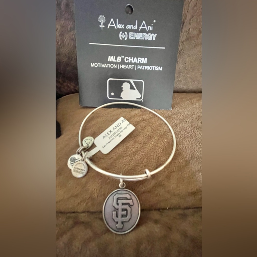 Alex and Ani Bracelet - San Francisco Giants - Picture 4 of 9